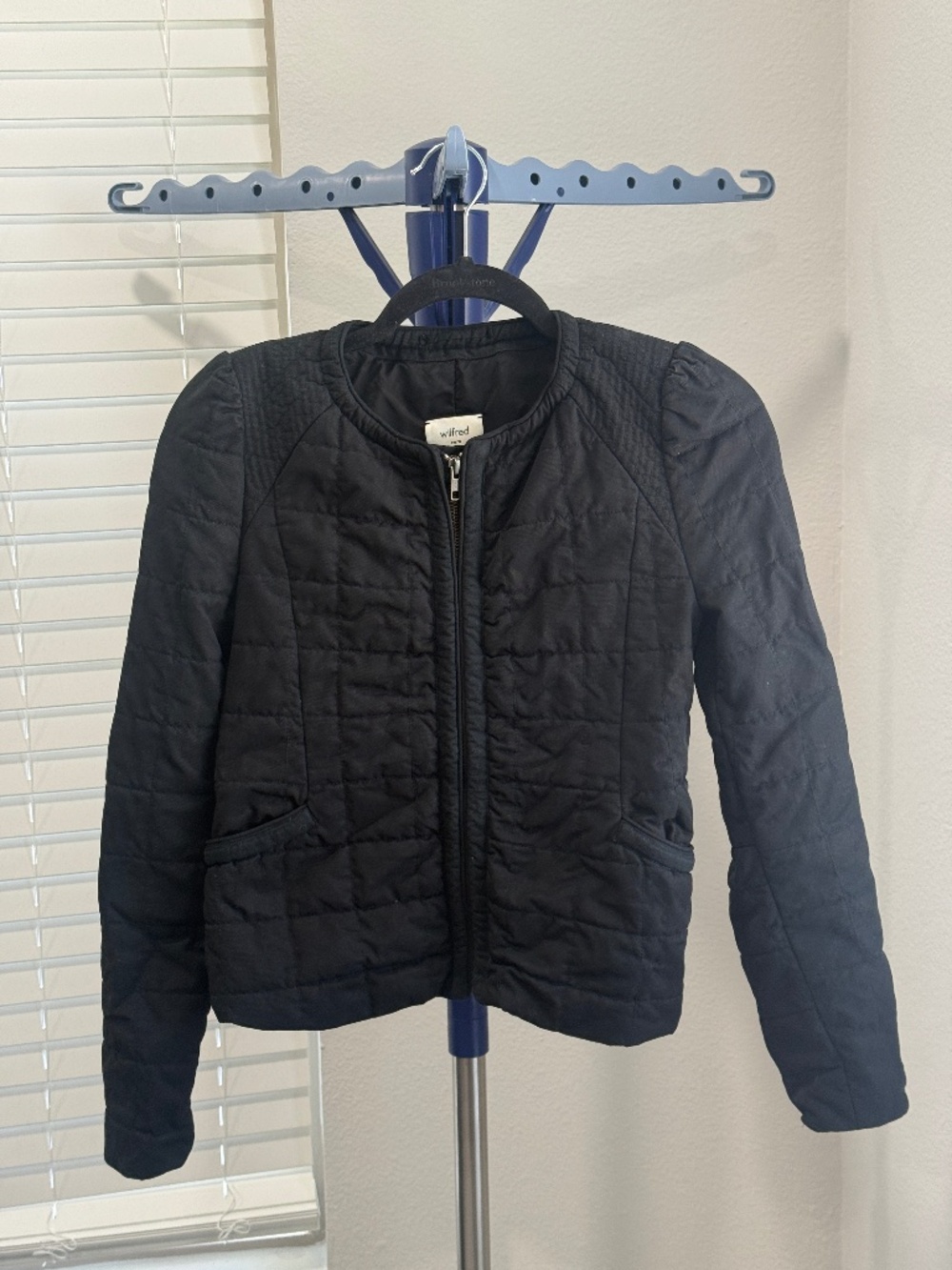 Aritzia Wilfred quilted jacket